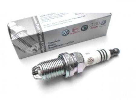 СВЕЧА ЗАЖИГАНИЯ/ZUENDKERZE 101000033AA