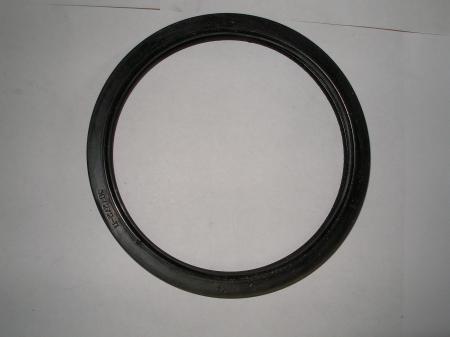 САЛЬНИК (13015412/13,5) ПЕРЕДНЕЙ СТУПИЦЫ ПАЗ-РЗАА/ЗИЛ 433360 307272-П