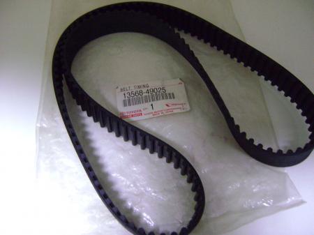 РЕМЕНЬ ГРМ 13568-49025