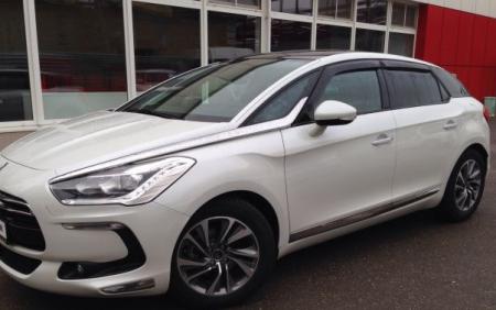   CITROEN DS5  5  2011 C41611