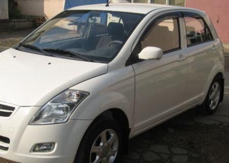   FAW VIZI V2 2010 F10610