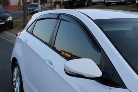   HY I30 II  5  2012 H23212