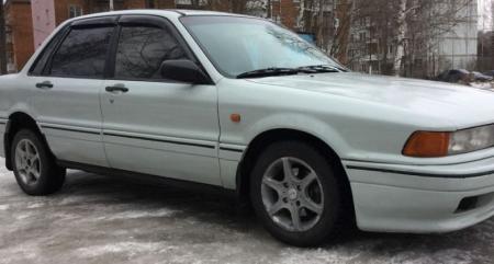   MITSUBISHI GALANT VII  1992-1996 M44292