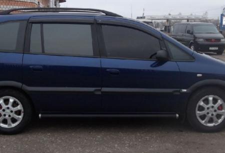   OPEL ZAFIRA A 2000-2005 / TRAVID 2001-2004 O11400