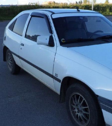   OPEL KADETT E 3   1984-1991 O12684