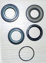   FORD FOCUS II 1,4/1,6/1,8/2,0  2004 - 2011 AG0008
