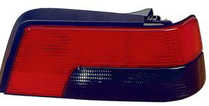 ФОНАРЬ НАРУЖНЫЙ ПРАВЫЙ 7/92- 5501917RA