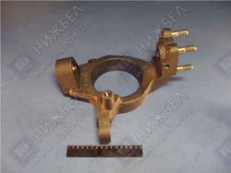 КОРПУС ПОВОРОТНОГО КУЛАКА СО ШПИЛЬКАМИ ЛЕВЫЙ Г- 23107-2304041