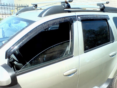   -  4 . RENAULT DUSTER 11> NLDSREDUS1132