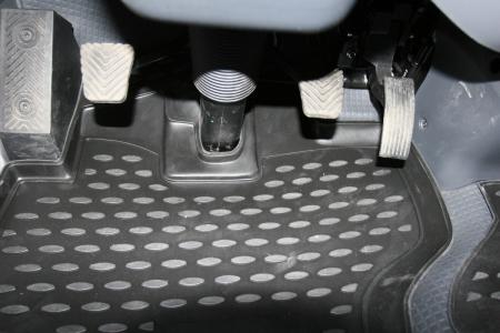    KIA BONGO 3, 2011->, 2 . () NLC.25.39.210h
