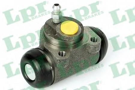 4668  440257 PEUGEOT 205 4668